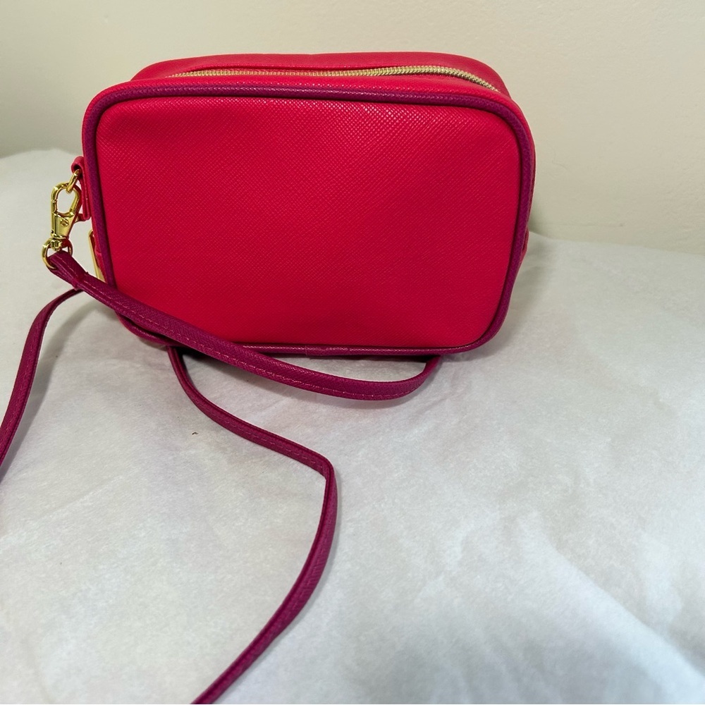 Estee Lauder pink Crossbody Bag with Structured Design - Picture 4 of 9